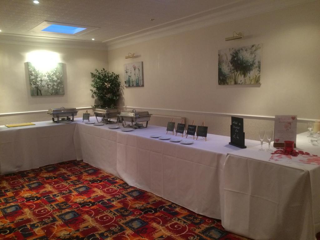 Limes Hotel Needham Market Luaran gambar